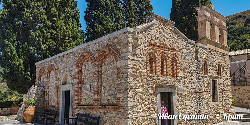 Церковь Богородицы Керы на острове Крит